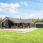 4 Star Holiday Home In Hemmet Hemmet