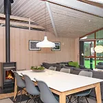 4 Star Holiday Home In Hemmet