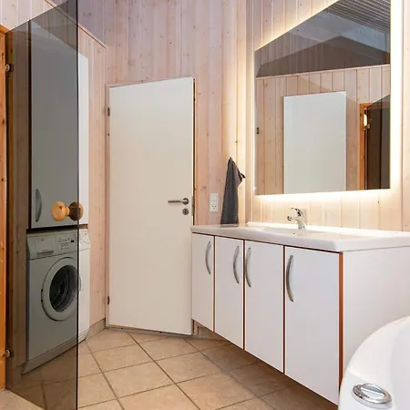 Dom wakacyjny Luxury Retreat In Bork - By Traum *